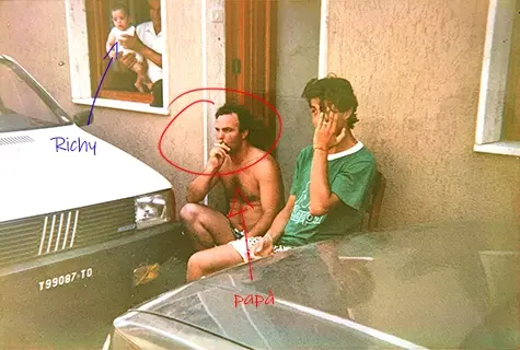 Foto di famiglia: Richy neonato, papà Domenico e nonno Paolo a Sant’Onofrio negli anni ‘80